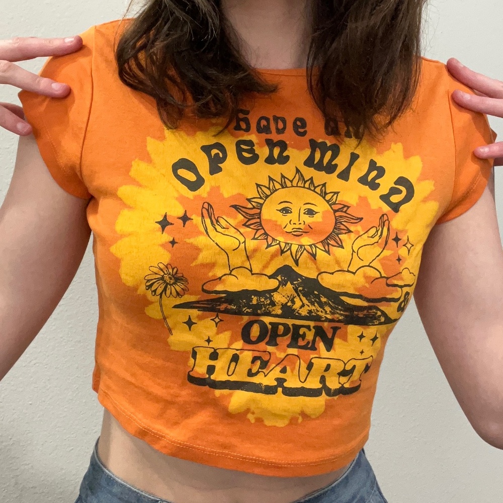 Cropped shirt